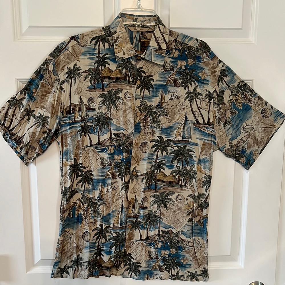 Paradise Collection Short Sleeve Shirt